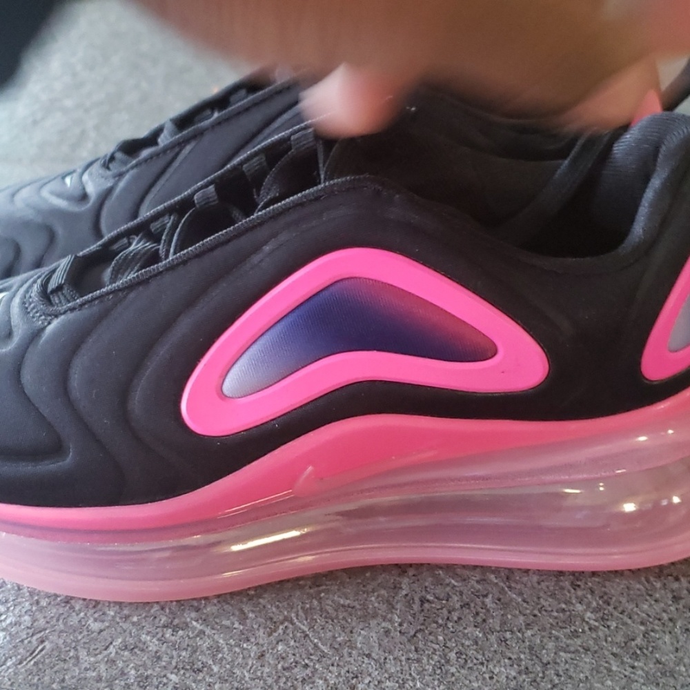 Nike 720 airmax
